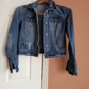 DISTRESSED Denim jacket (M)